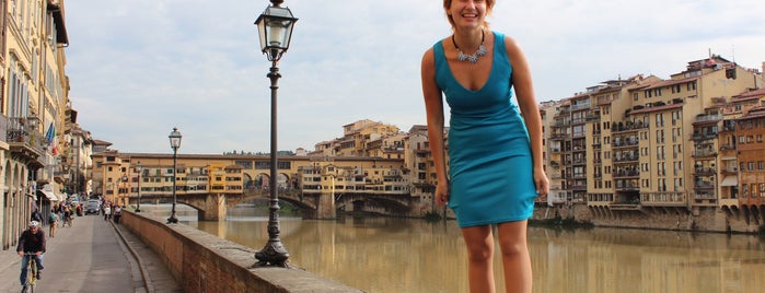 Ponte Vecchio is one of Yuliia'nın Beğendiği Mekanlar.