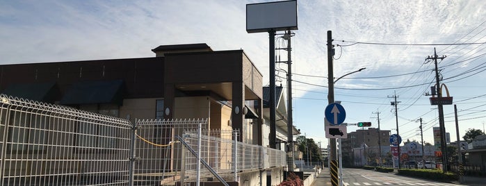 リンガーハット 川崎黒川店 is one of はるひ野駅 | おきゃくやマップ.