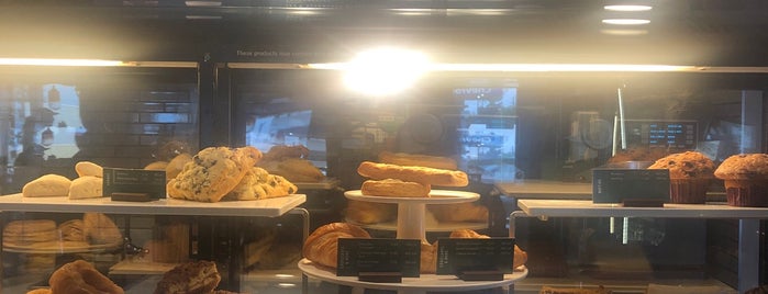 Starbucks is one of The 15 Best Places for Root Beer in Bakersfield.