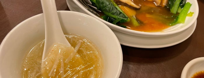 上海料理 康華楼 is one of WebClip飲食店・こってり重め.