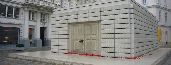 Mahnmal für die österreichischen jüdischen Opfer der Schoah | Holocaust Memorial is one of Vna.