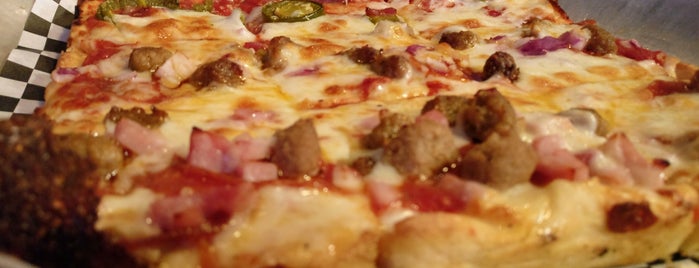 Northside Nathan's Pizza is one of Orte, die Jimmie gefallen.