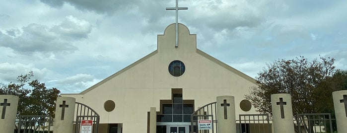 Saint Peter Chanel Catholic Church is one of Justin'in Beğendiği Mekanlar.