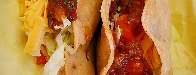 Little Caboose Tacos is one of Posti salvati di Rayann.