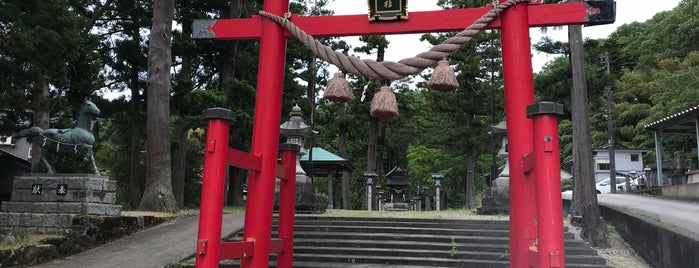 二上射水神社 is one of 富山県高岡市の神社.