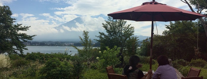 Lake Bake & Cafe is one of Mount Fuji.