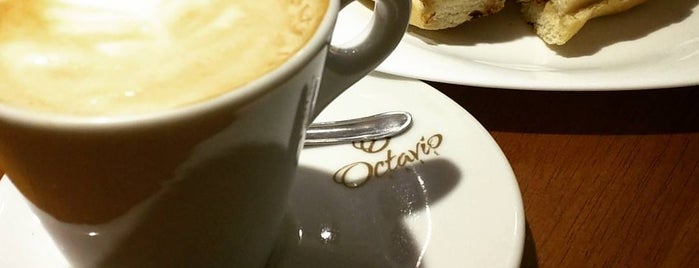 Santa Crema Café is one of Fabioさんの保存済みスポット.