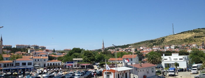 Bozcaada - Geyikli Feribotu is one of ULAŞIM ➖DİNLENME TESİSLERİ➖HAVA LİMANI➖VAPUR İSKE.