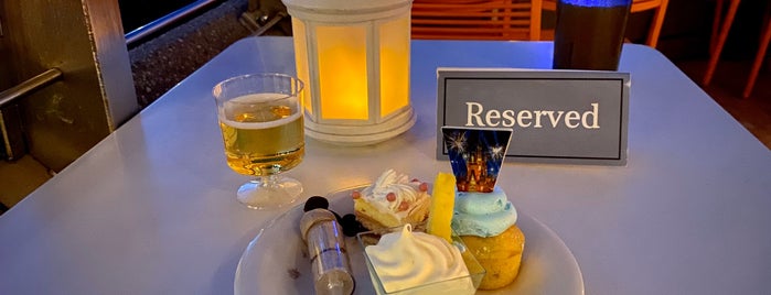 Fireworks Dessert Party at Tomorrowland Terrace is one of Disney Dining.