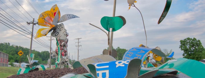 PennDOT Road Sign Sculpture Garden is one of Places of interest to Montana.
