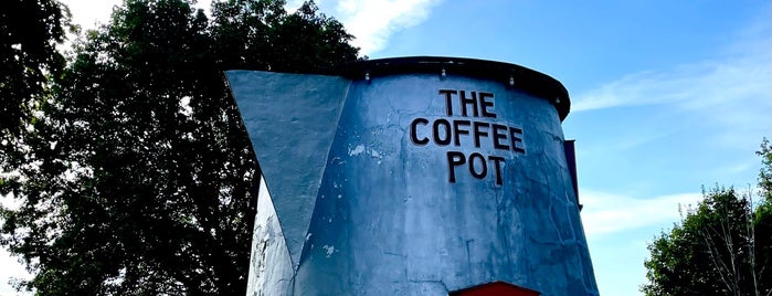 The Coffee Pot is one of Lincoln Highway Roadtrip (Hwy 30).