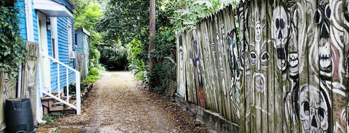 Rosalie Alley is one of nola.