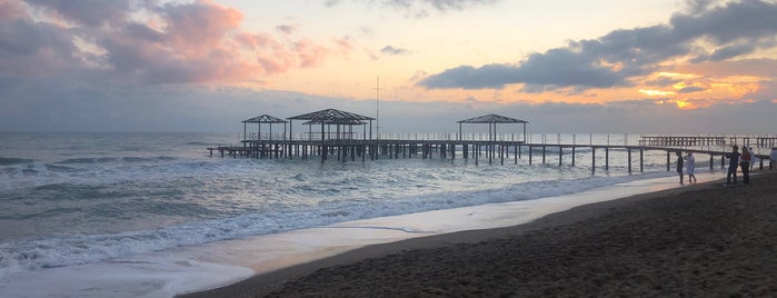 Hotel Melas Lara Beach is one of สถานที่ที่ SinemSu ถูกใจ.