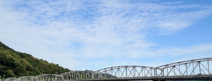 仁淀川橋 is one of ばぁのすけ39号 님이 좋아한 장소.