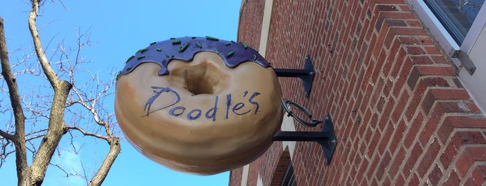 Doodle's is one of Chicago Bakery.