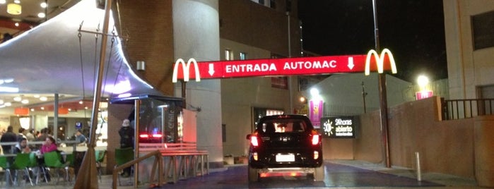 McDonald's is one of Lugares Favoritos Valparaiso.