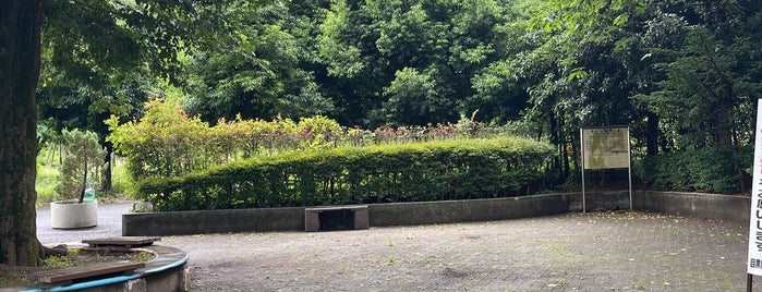 東山街かど公園 is one of 公園_東京都.
