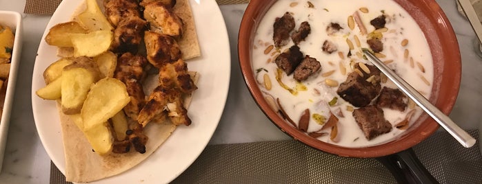 Burj Al Hamam Bistro is one of Orte, die Lina gefallen.