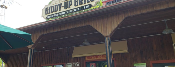Giddy Up Grill is one of สถานที่ที่ Judi ถูกใจ.