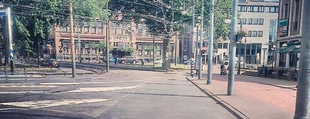 Busstation Willemsplein is one of Tempat yang Disukai Kevin.