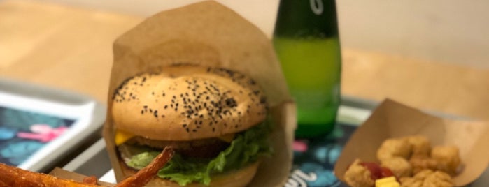 The Vurger is one of Posti che sono piaciuti a Salla.