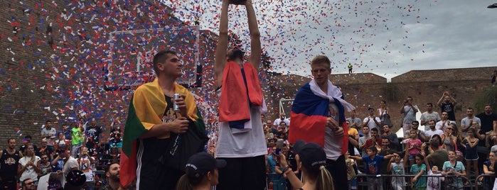 Red Bull King of the Rock is one of basketball tourism.