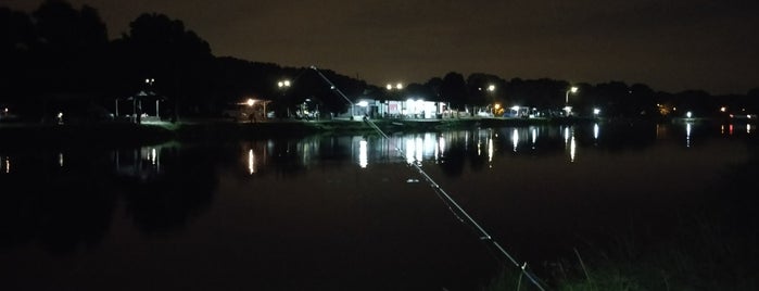 Kolam memancing danau pinggiran,putrajaya is one of Orte, die ꌅꁲꉣꂑꌚꁴꁲ꒒ gefallen.