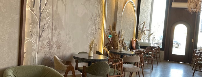 Green grden is one of Coffee shops | Riyadh ☕️🖤.