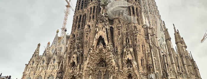 Souvenir Sagrada is one of Barcelona.
