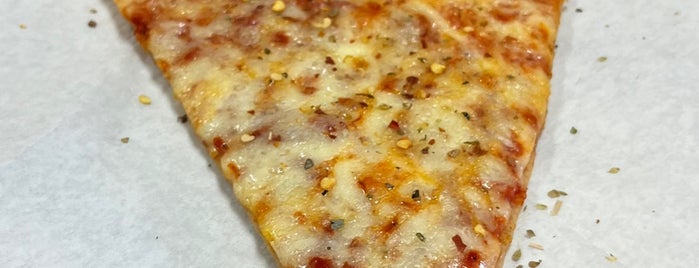 Anna Maria's Pizzeria is one of Belly Fuel.
