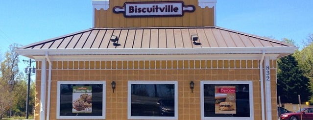 Biscuitville is one of Tempat yang Disukai Brad.