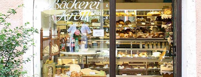 Bäckerei Kröll is one of 111 Orte die man in Innsbruck gesehen haben muss.