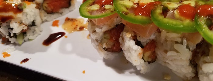 Sushi Asahi is one of Orte, die Katy gefallen.