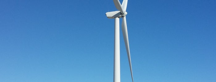 San Gorgonio Pass Wind Farm is one of Katy’s Liked Places.