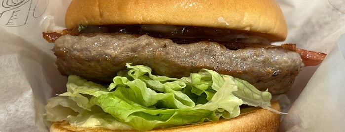 MOS Burger is one of Must-visit Food in 仙台市青葉区.