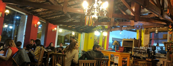 Donna Chica Café is one of Orte, die Isabel gefallen.