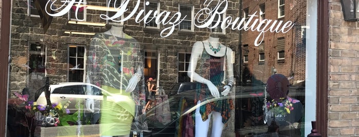 A Divaz Boutique is one of สถานที่ที่ Bianca ถูกใจ.