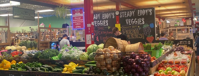 Flint Farmers' Market is one of Best In Flint.