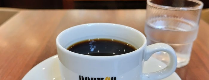 Doutor Coffee Shop is one of Topics for Restaurant & Bar 3⃣.