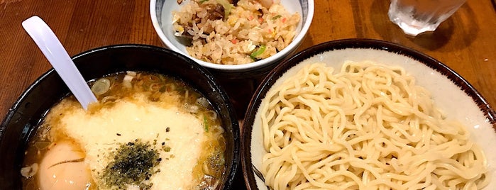 お茶の水 大勝軒 is one of ラーメン.