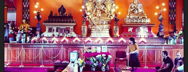 Kőrösi Sztupa - Buddhista Templom is one of สถานที่ที่ István ถูกใจ.