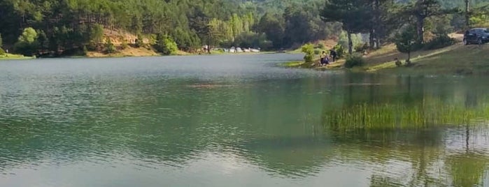 baltalı gölü is one of bağ bahçe dağ tepe.
