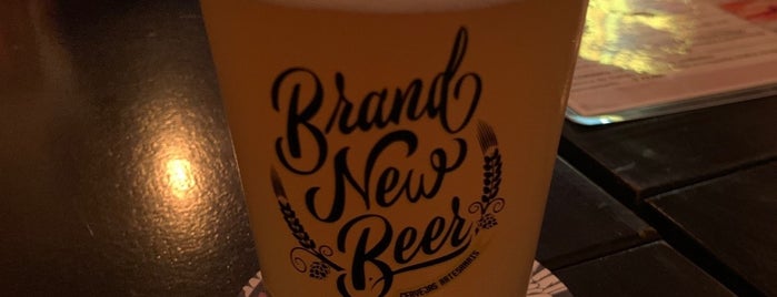 Brand New Beer is one of สถานที่ที่ Kleber ถูกใจ.