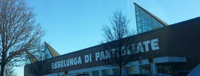 Esselunga is one of Hamilton’s Liked Places.