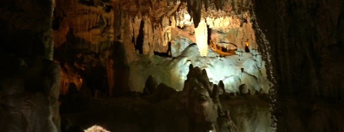 damlataş mağarası is one of Antalya.