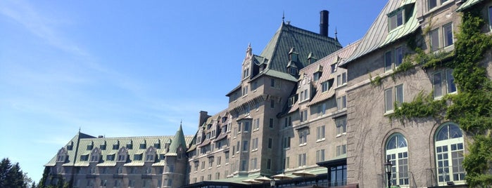 Fairmont Le Manoir Richelieu is one of Monaさんのお気に入りスポット.