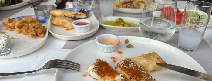 Karina Balık Restaurant is one of Alaçatı.