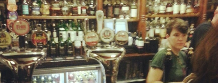 The Blake Hotel is one of Real Ale.