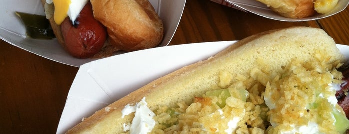 JB's Gourmet Dogs and More is one of Where to Eat at Duke.