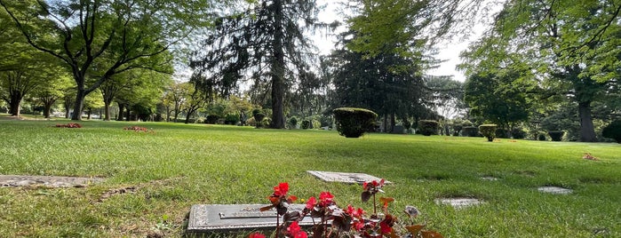 Ferncliff Cemetery is one of Cementerios más visitados del mundo.